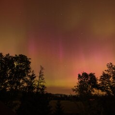 2024-05-11_00-36-25_19c_15.00s_0126_ISO640 Polarlicht in Pichl am 11.05.2024 00:36 MEZ