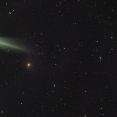 C220P-McNaught-930mm Comet 220P/McNaught, ASA N10 DSPro 2600m L10x100s, ASK8/f3 Nexus DSPro 2600C 8x150s total: 36min ASA DDM85, Gahberg 20260815 UT 02:15